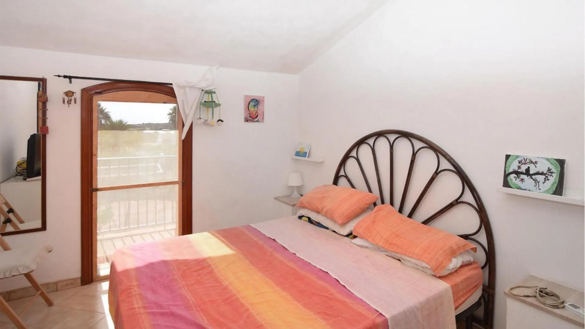 Gorgeous Home In Noto With Kitchenette Holiday home